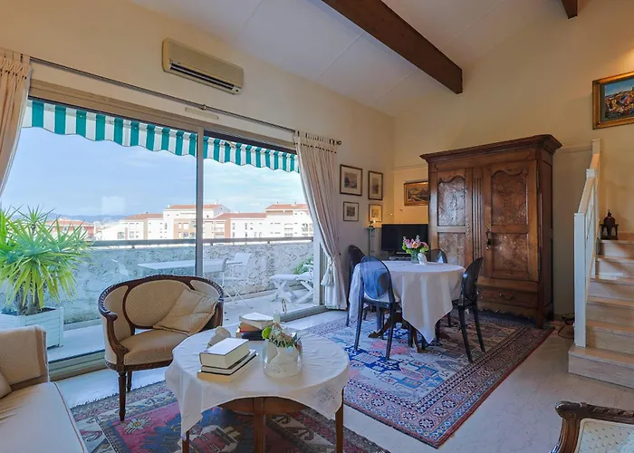 Globetrotter - Zentral Und Strandnah By Riviera Homelife Apartamento Saint-Raphaël